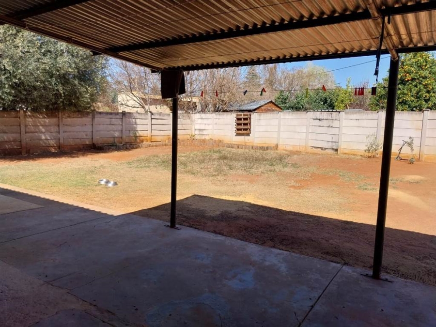 3 Bedroom Property for Sale in Stilfontein North West